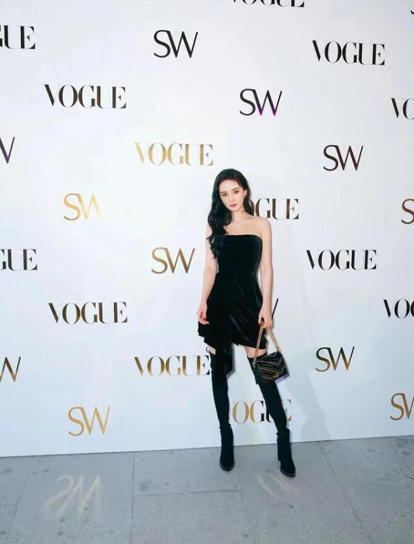 楊冪，太會穿了，每一張照片都好看