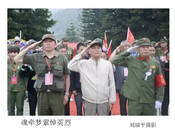 收復老山烈士是如何安葬的?16個工作組同時奔赴全國開展善後工作 收復老山烈士是如何安葬的?16個工作組同時奔赴全國開展善後工作