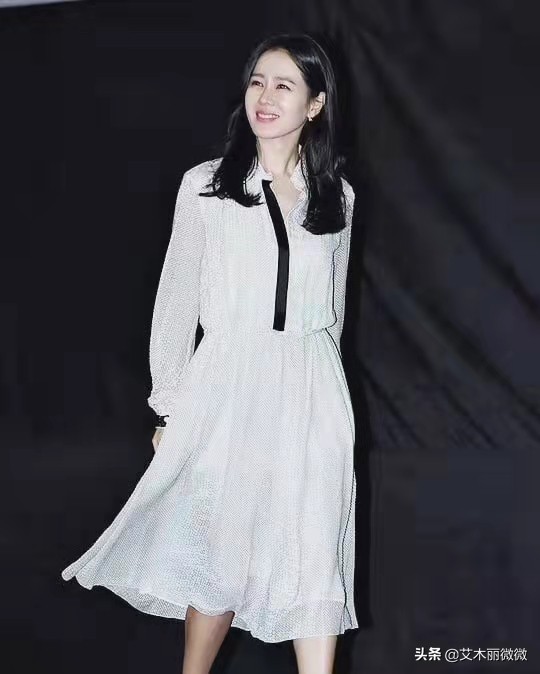 孫藝珍越“老”越有味道,穿搭簡約拍秋冬寫真,氣質清冷真迷人 孫藝珍越“老”越有味道,穿搭簡約拍秋冬寫真,氣質清冷真迷人