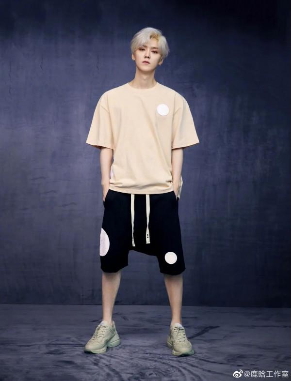 明星過中秋：肖戰楊紫曬出月餅合照，趙麗穎放國風大片送祝福