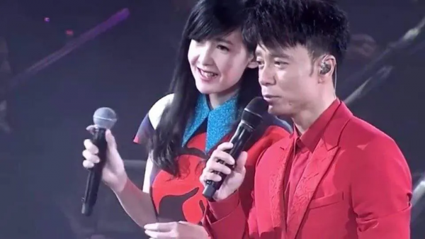 寶麗金雙子星，李克勤與黃凱芹的人生走向，為何中間夾著周慧敏？