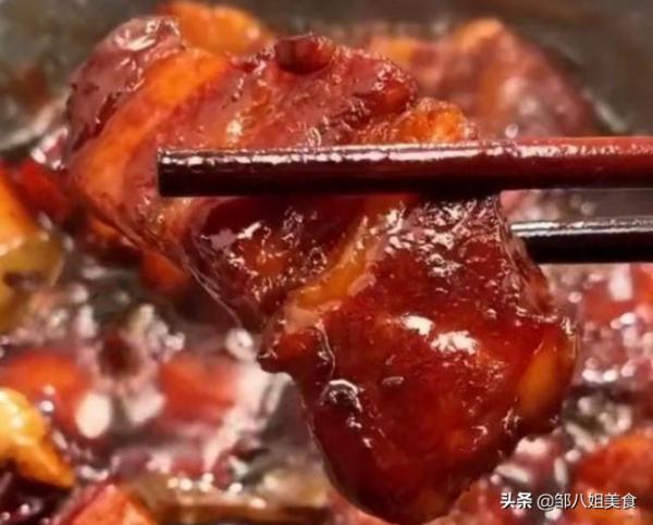 做紅燒肉,掌握3個竅門,出鍋後香味濃郁,色澤紅亮,軟糯不柴 做紅燒肉,掌握3個竅門,出鍋後香味濃郁,色澤紅亮,軟糯不柴