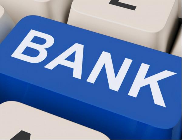 200萬存銀行理財,年利率5%,未來的30年夠養老嗎? 200萬存銀行理財,年利率5%,未來的30年夠養老嗎?