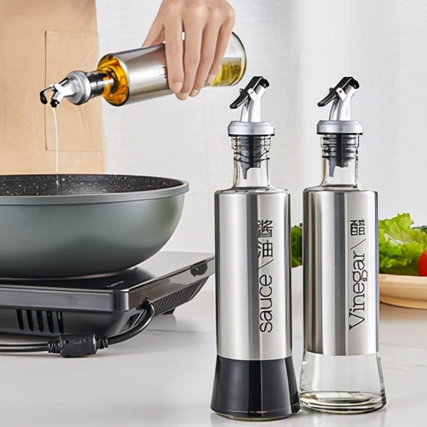 日子過久了,就發現這些物品很不實用,買了也是白花錢,很不值 日子過久了,就發現這些物品很不實用,買了也是白花錢,很不值