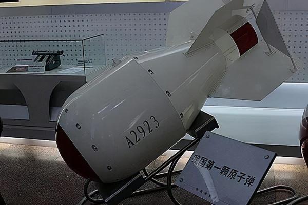 美國曾準備空投100名特種兵，破壞我國核設施，為何又主動放棄？