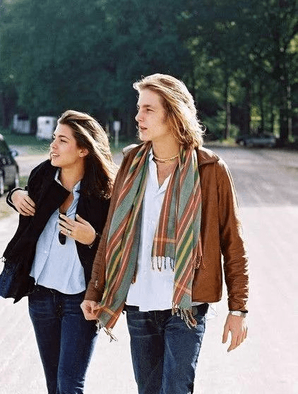 這真的不是你爹、你兄弟、你兒子戴假髮嗎？