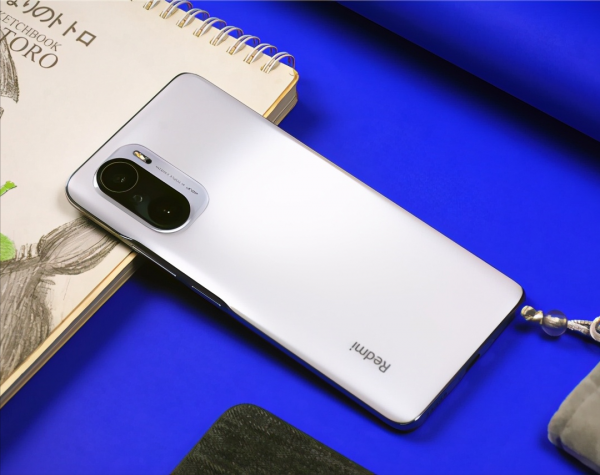 5款價效比最高的驍龍870手機，最低1699元，用四五年不成問題