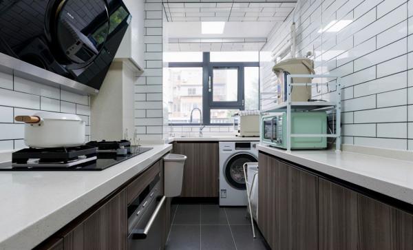 柔和色系日式小戶型,每一平米都利用好,將空間充分利用 柔和色系日式小戶型,每一平米都利用好,將空間充分利用