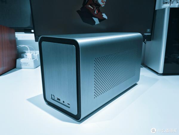 棄礦渣，學大佬組裝一臺全能All In One NAS，硬體篇