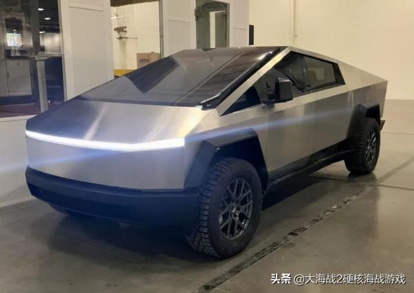 小米 MIX 5 Pro 渲染圖曝光 | 蘋果汽車管理團隊幾乎全跑了？