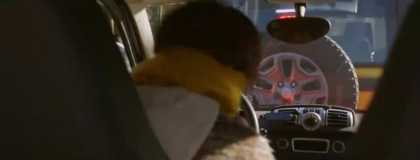 影視劇裡的窮人有多離譜？月薪三千租豪宅，沒錢還頓頓小火鍋