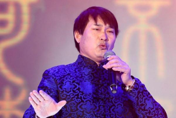 一場商演費用僅僅幾萬起步,“大衣哥”朱之文卻積累了過億財富? 一場商演費用僅僅幾萬起步,“大衣哥”朱之文卻積累了過億財富?