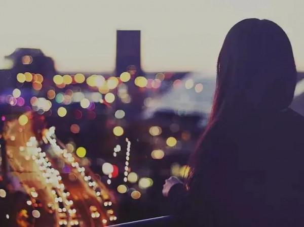 算了吧！成年人的欲言又止……