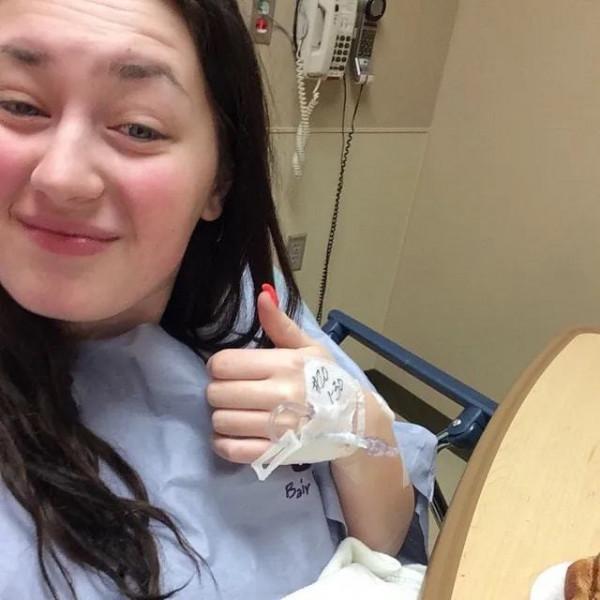 美國27歲網紅去世:18歲腿上長出黑痣沒在意,三年後癌症晚期 美國27歲網紅去世:18歲腿上長出黑痣沒在意,三年後癌症晚期