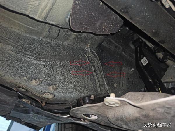 才開兩年的寶馬X5幾乎撞報廢,精修之後賣65萬,驗車師差點看走眼 才開兩年的寶馬X5幾乎撞報廢,精修之後賣65萬,驗車師差點看走眼