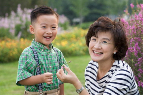 董倩與王世林:央視一對著名主持人夫妻,風光背後是心酸和無奈 董倩與王世林:央視一對著名主持人夫妻,風光背後是心酸和無奈