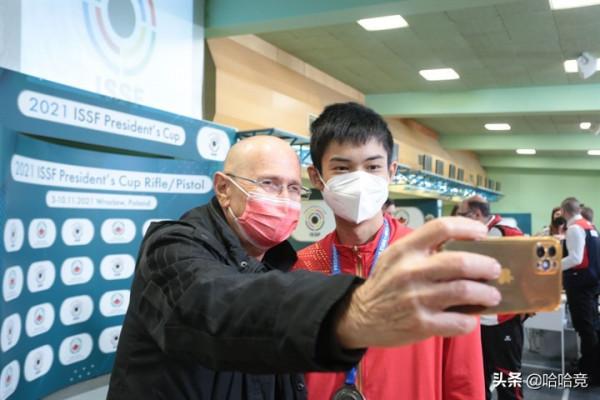 射聯總統盃李越宏一路領先奪冠,女槍神混團摘銀,張常鴻三姿第7 射聯總統盃李越宏一路領先奪冠,女槍神混團摘銀,張常鴻三姿第7