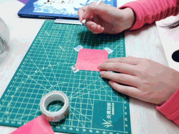 新書速遞 | 這本手工書，帶你點亮刻紙新技能