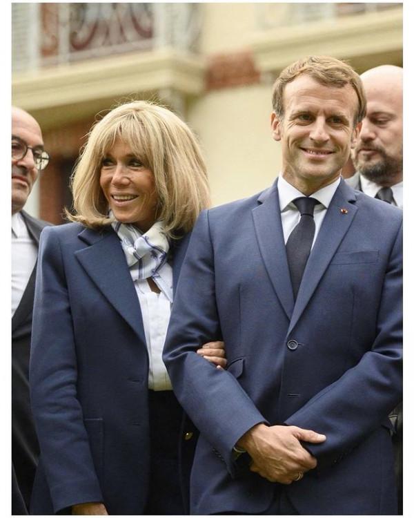 馬克龍夫人約飯拜登夫人,幾乎同齡皺紋卻少很多,43歲丈夫沒白寵 馬克龍夫人約飯拜登夫人,幾乎同齡皺紋卻少很多,43歲丈夫沒白寵