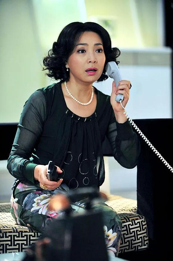 皇后專業戶戴春榮和老師結婚，為女兒買婚房，這“管”的也太寬了