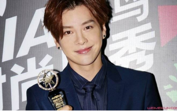 內娛“姨”化的男星巔峰PK，誰成了大媽，誰又讓人噴飯？