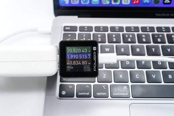 原裝充電器的功率不夠用啊，那多大的夠？MacBook Air M1充電評測
