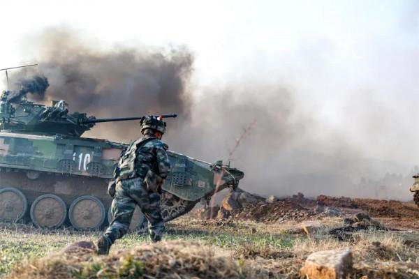 硬核！直擊第71集團軍某旅合成營實力出擊