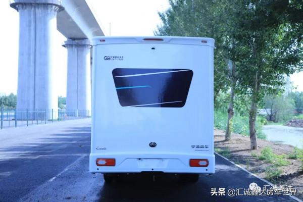 新款家用級大客廳房車來了!6座3床佈局溫馨,出去玩還能睡多人!​ 新款家用級大客廳房車來了!6座3床佈局溫馨,出去玩還能睡多人!​