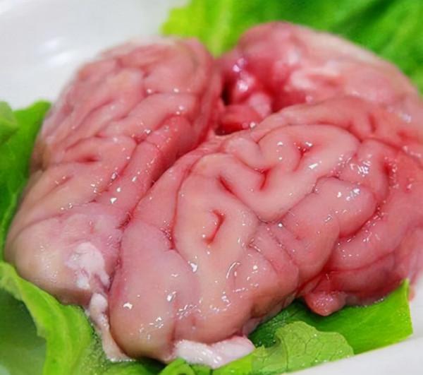 “高膽固醇”被發現，豬肉不在其中，預防腦梗，儘量少吃幾種食物