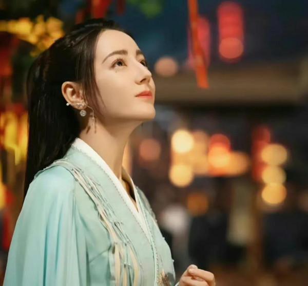 迪麗熱巴任嘉倫《恰似故人歸》人魚虐戀即將開始，期待上線啦