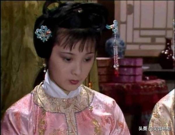 她太美，氣質勝過陳曉旭，容貌堪比張蕾，這些照片是最好的證明