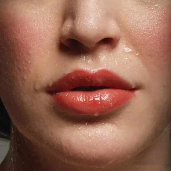 半夜出汗浸溼床單?提醒:身體或存在這幾種症狀,建議瞭解 半夜出汗浸溼床單?提醒:身體或存在這幾種症狀,建議瞭解