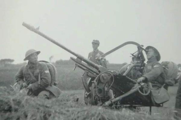 美國出售1個師的裝備2000萬元，蘇聯聽後直搖頭，主動降低報價