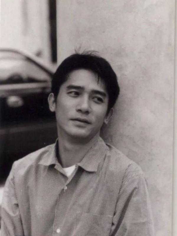 詠梅遺憾康輝後悔周潤發裸捐56億,這10對丁克夫妻現狀各不相同 詠梅遺憾康輝後悔周潤發裸捐56億,這10對丁克夫妻現狀各不相同