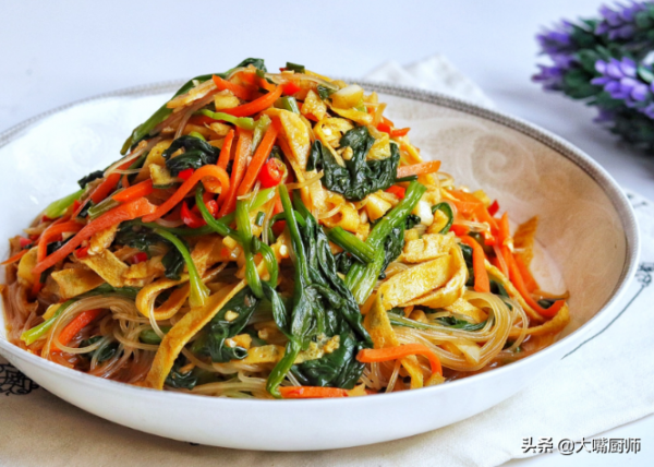 6道全素下酒菜，清新爽口解油膩，3分鐘就能上桌，比魚肉受歡迎