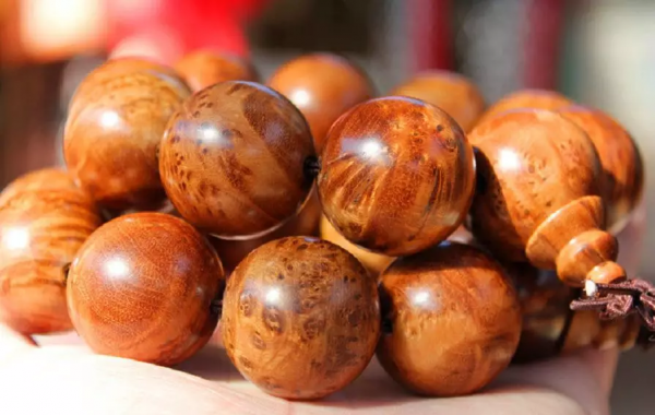 7種不值錢的樹疙瘩，車成珠子，包漿漂亮極了