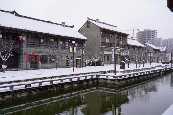 瑞雪兆豐年 願雪降疫散