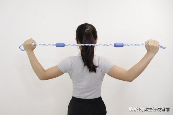 駝背影響體態和氣質,該怎麼改善? 駝背影響體態和氣質,該怎麼改善?