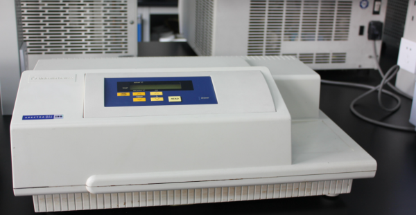 輔助乾燥凝膠使用,幹膠儀的作用也很大、很重要 輔助乾燥凝膠使用,幹膠儀的作用也很大、很重要