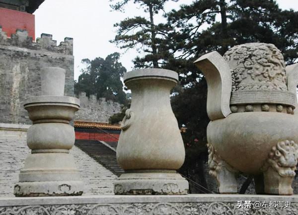 大臣死後其他榮譽都是虛的，但要是沒有諡號，子孫後代都抬不起頭