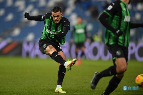 國米1-0拿三分結束年度征程，“醜陋勝利”彰顯“冠軍氣質”