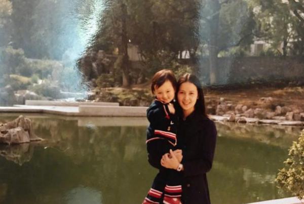 &OpenCurlyDoubleQuote;李小璐媽媽&rdquo;張偉欣：當年差點死在片場，女兒離婚成了她的痛