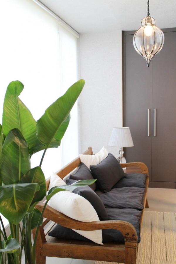 二手房按照父母喜好來改造，簡簡單單談不上奢華，舒適感卻很強烈