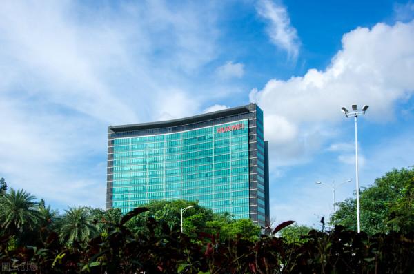 美方再鬆綁，華為稱不再試圖從美獲得晶片！任正非自信宣佈2件事