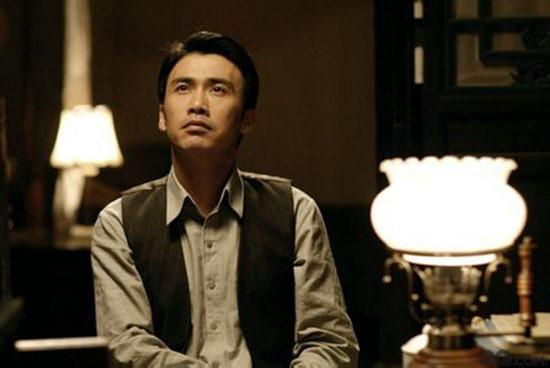 懸崖、風箏和潛伏三部經典諜戰劇，各有千秋，誰才是你心頭最愛？