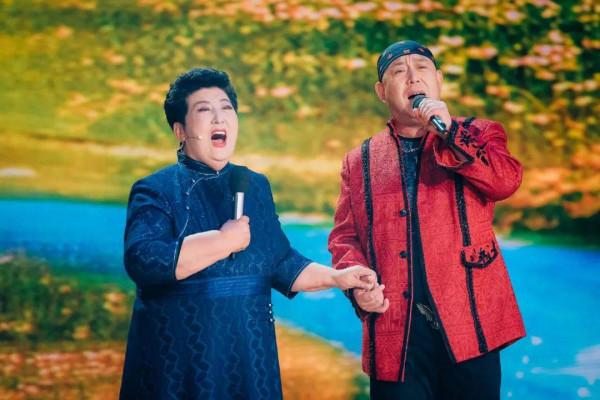 德德瑪之子馬克塔勒：心疼腦溢血偏癱的母親，像愛媽媽一樣愛繼父