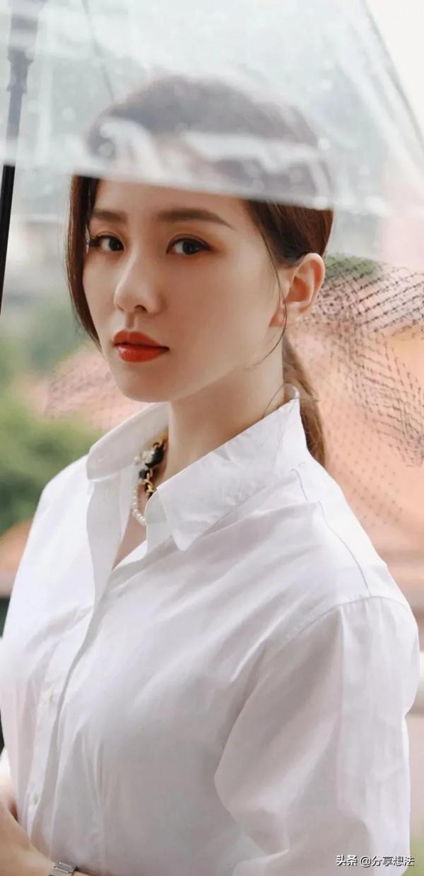 氣質女神劉詩詩