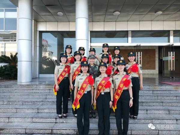 這些退伍的寶藏女孩，超讚