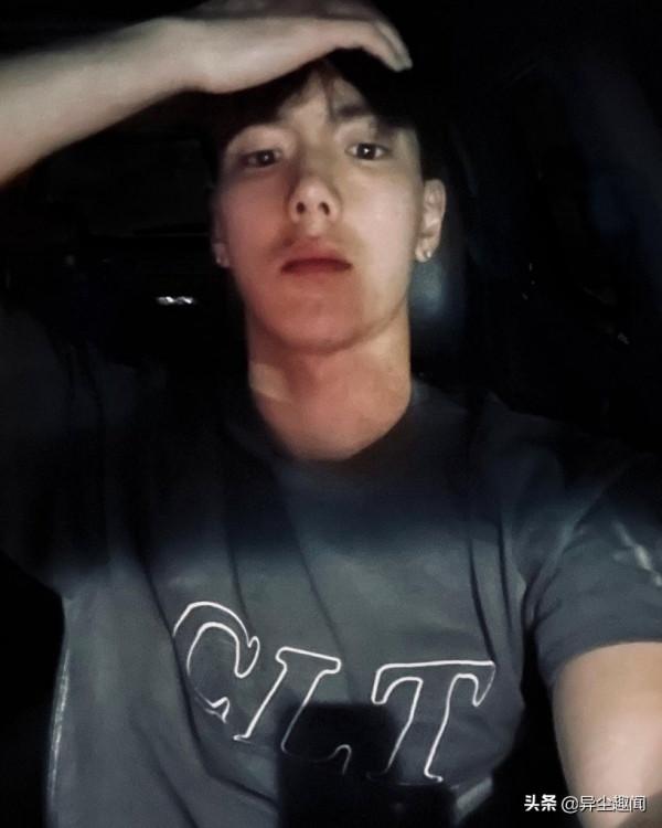 7位自拍傻瓜韓星！金秀賢網封低炒自拍王，子瑜拍照技術哭笑不得