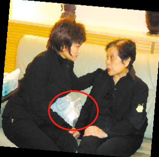 2008年，一代名導謝晉去世，為何死後劉曉慶提現金“大鬧”葬禮？